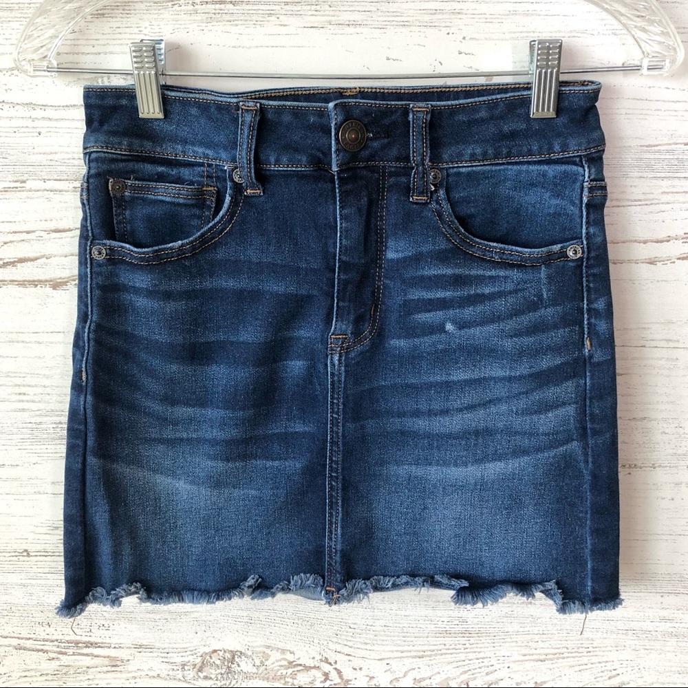 *3/$20* AMERICAN EAGLE Hi Rise Mini Denim Skirt Raw Hem 4R